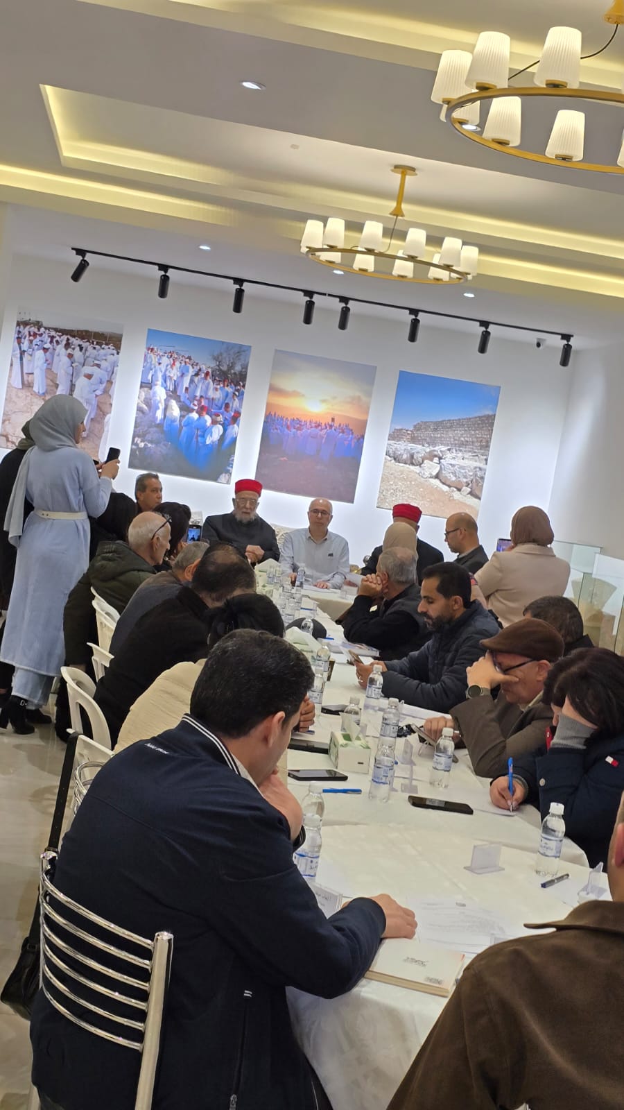 الهيئة العامة في التجمع الارشيفي تعقد اجتماعها
